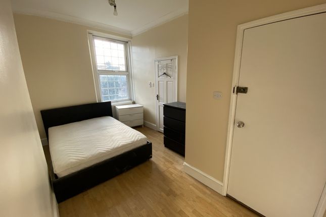 Thumbnail Shared accommodation to rent in Blackheath Road, London