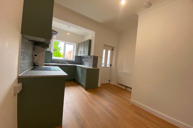 2, Albert Road, KIDDERMINSTER photo 3