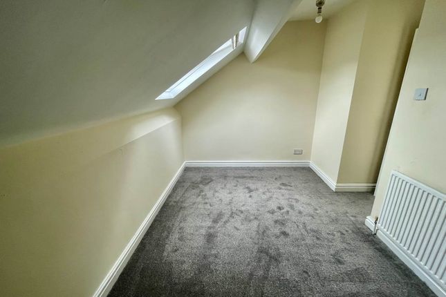 Garden Street, Darfield Barnsley photo 3