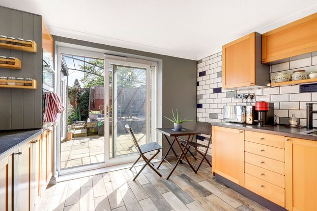 6A Laceyfields Road, Heanor photo 3