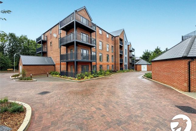 1-bed flat on Flat 12 Albemarle House, 10, Abbey Wood Road, West Malling, £1,300/mo
