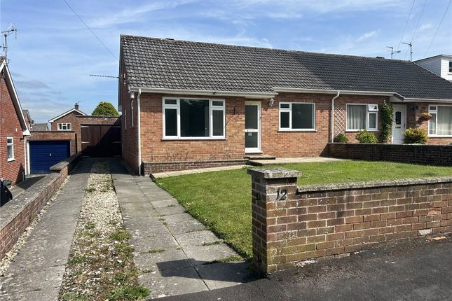 2-bed bungalow on 12, Vicarage Close, Chard, £230,000