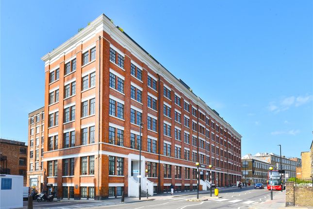 Flat for sale in The Maple Building, Highgate Road, London