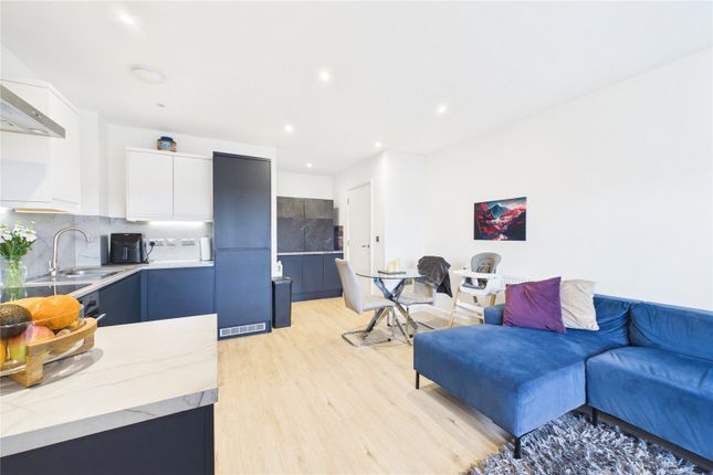 Flat 12,, Chalkhill Apartments, Purley photo 4