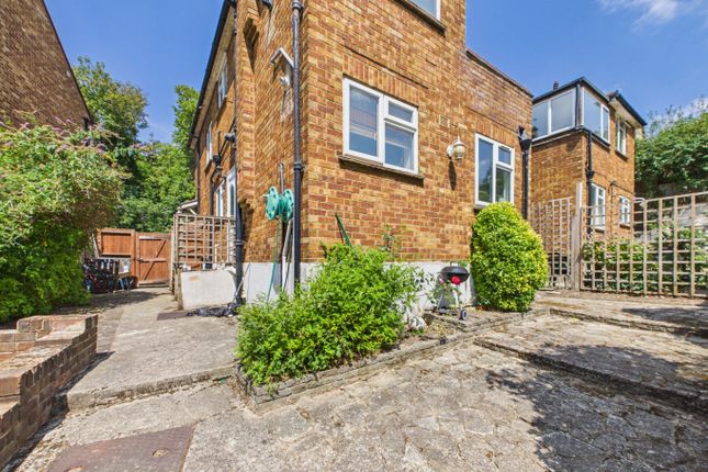 17, Ravensbourne Road, Bromley photo 2