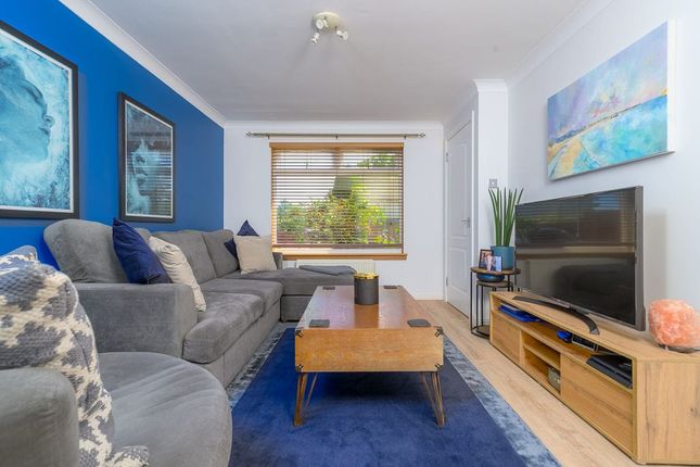 14, Duncan Avenue, Falkirk photo 4