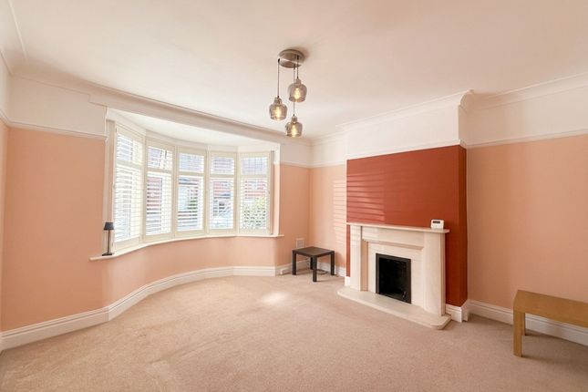 15 Beaconsfield Avenue, Gateshead photo 2