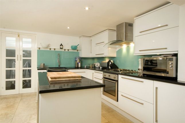 37, Morgan Street, London photo 3