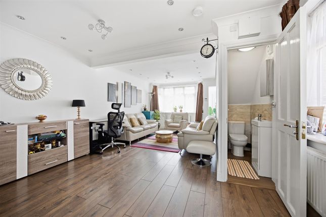 37, Eton Road, Hayes photo 2