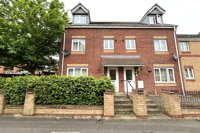 Thumbnail Semi-detached house to rent in Thackhall Street, Stoke, Coventry