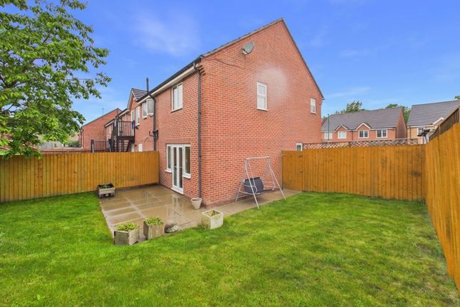 96b Bakewell Drive, Nottingham photo 4