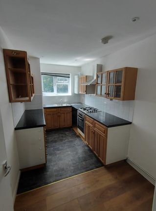 Thumbnail Flat for sale in Arnold Court, Chelmsford Road, London