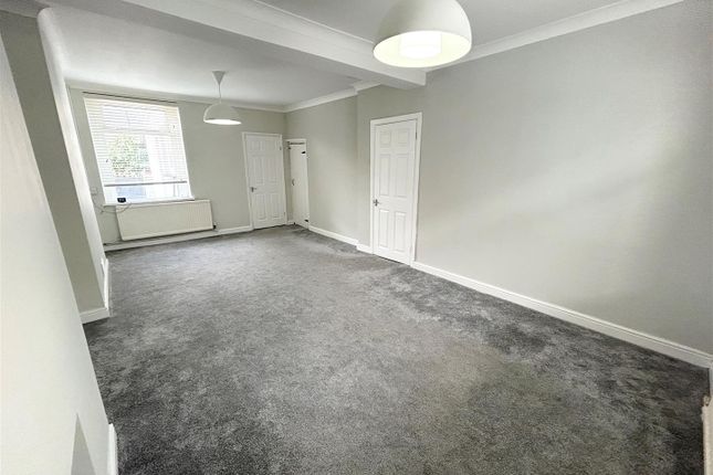 19, King Street, Ebbw Vale photo 3