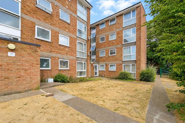 17 September Court, 1 Dormers Wells Lane, Southall photo 3