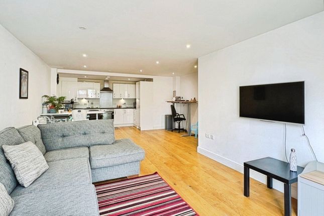Flat 1, Birch House,, Exchange Close, Hampshire photo 2