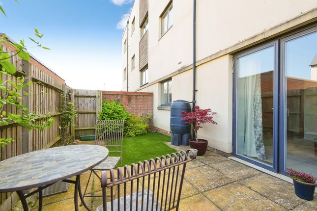 38, Charlotte Avenue, BICESTER photo 4