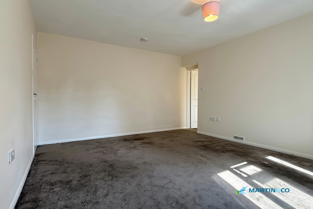 2, Queens Road, Ashford photo 4