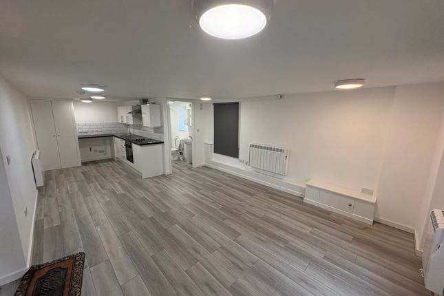Flat 12C, Old Barclays Bank PLC, Ebbw Vale photo 2
