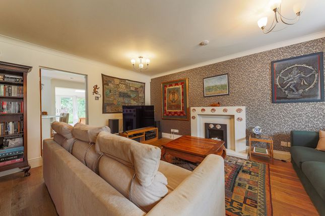 42 Clousden Grange, Newcastle Upon Tyne photo 3