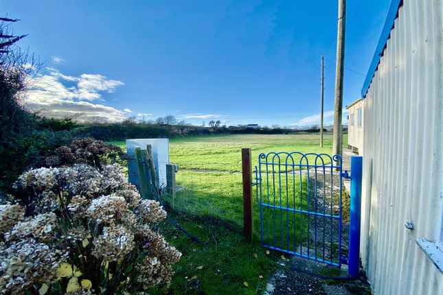 Detached house for sale in Bwlchtocyn, Pwllheli