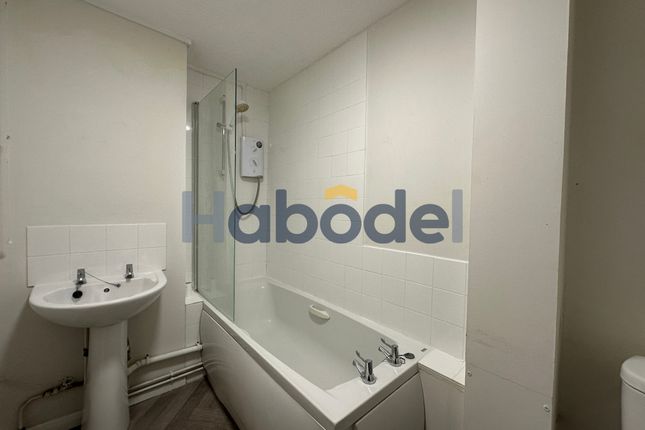 9 The Paddocks, Ipswich photo 3