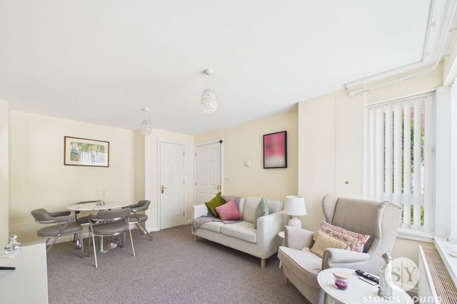Apt 2, Southworth House Preston New Road, Blackburn photo 3
