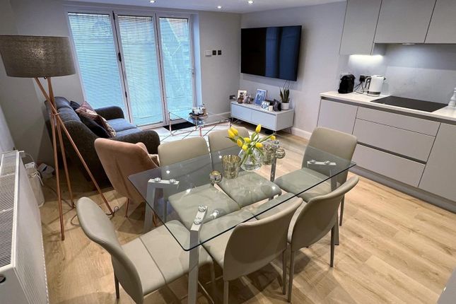 FLAT 1, 67, Clyde Road, Manchester photo 2