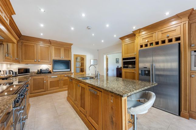 Breakfast Kitchen 4.Jpg