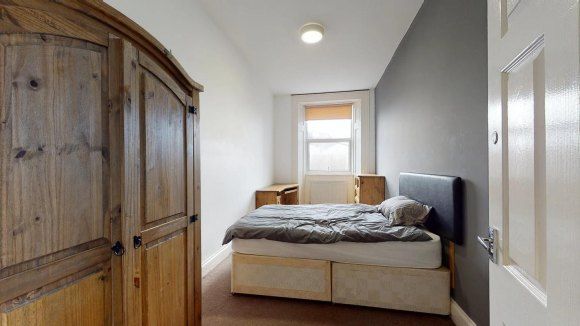 Shared accommodation to rent in Greenbank Terrace, Plymouth, Plymouth