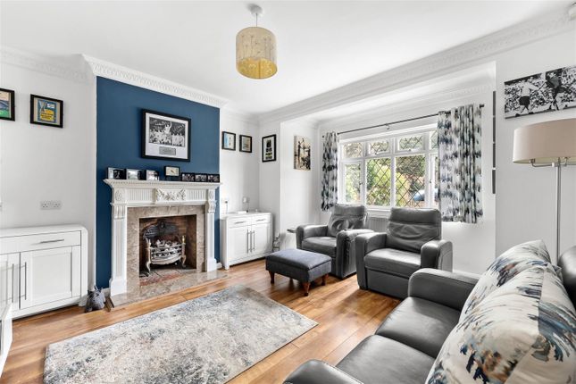 6, Wood Mead, Epping photo 2