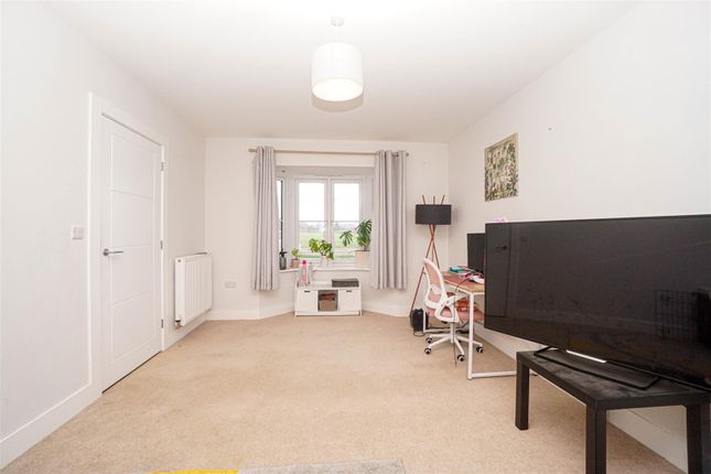 2, Westfield Down Road, Hastings photo 3