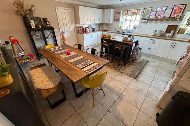 7, Crecy Mews, THETFORD photo 3