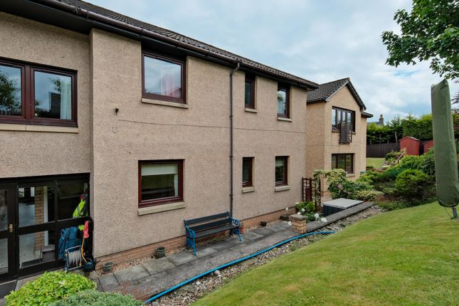 7 Clyde Court, Carluke, ML8 5FG, Carluke photo 4