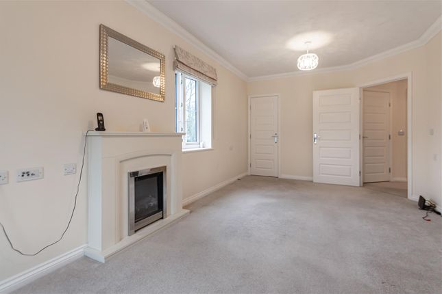 26 Weavers Lodge, Camps Road, Haverhill photo 3