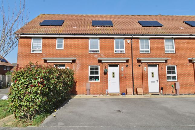 2-bed house on 40, Cockerell Close, Lee-on-the-Solent, £280,000