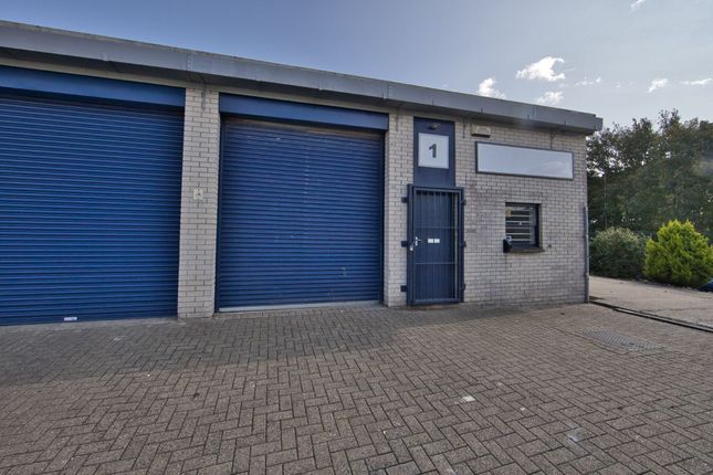 Industrial to let in Poulton Close Business Park, Dover