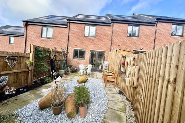 Terraced house to rent in Clan Drive, Belper, Derbyshire