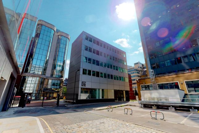 Office to let in St Clare Street, London