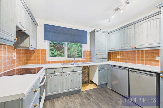 Apartment 18 Brentwood House, Flixton Road, Flixton photo 4