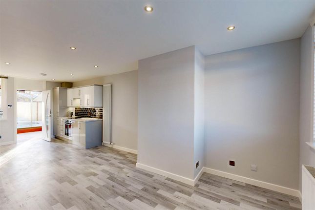 Flat for sale in Gray Street, Perth