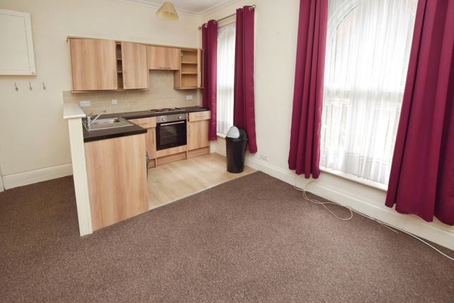 Ground Floor Flat, 39, New North Road, Exeter photo 3