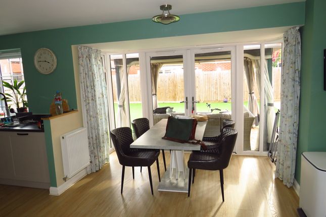 Prospero Drive, Wellingborough photo 3