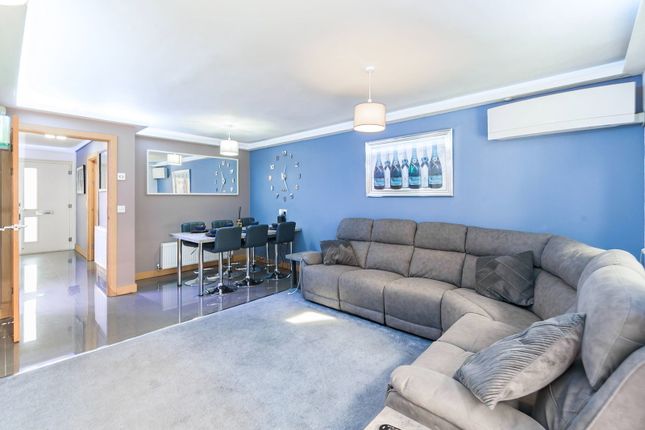 Chiddicks Court,4, Arcany Road, South Ockendon photo 2