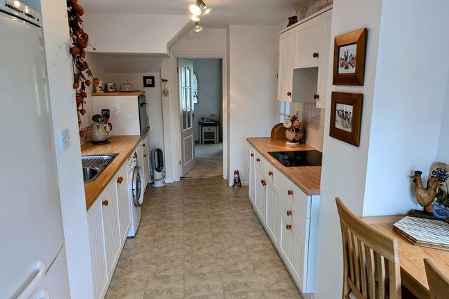 49, Mallard Close, Bristol photo 3