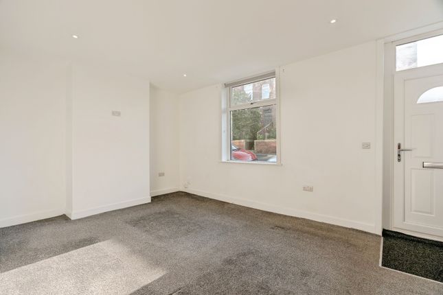 34, Green End Avenue, Barnoldswick photo 3