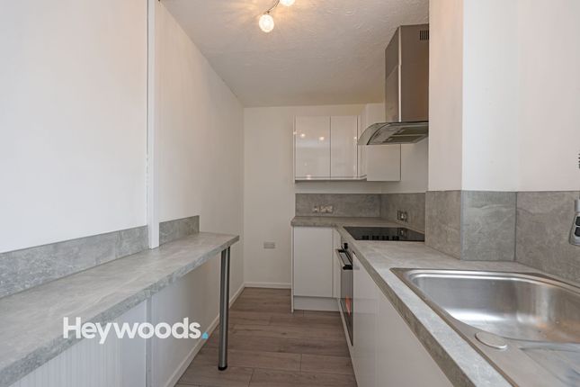 17 Winterside Close, Newcastle photo 3