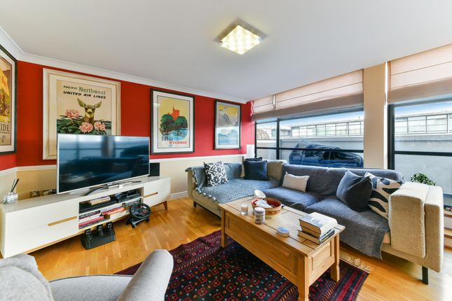 Thumbnail Flat for sale in Goat Wharf, Brentford