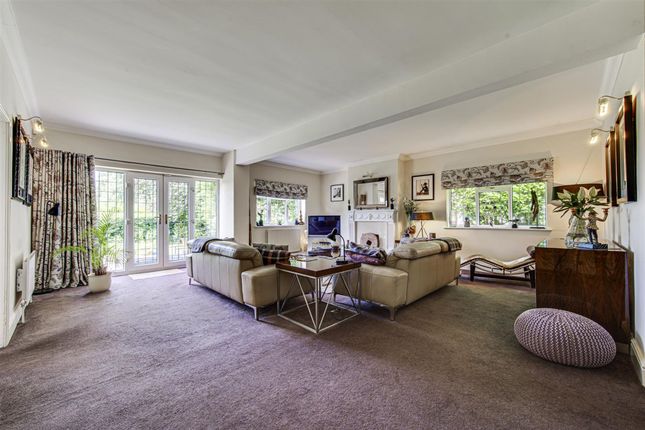 17 Chelford Road, Congleton photo 4