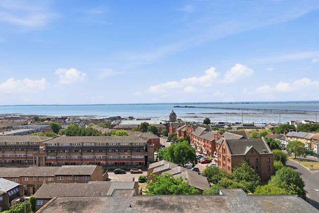 Flat FLAT 21, FREEMAN COURT, 1, Honiton Road, Southend-on-sea photo 2