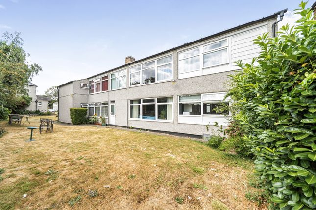 21 Cedar Mount,, Mottingham Lane, London photo 4